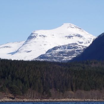 Langs Neslandet til Nesøya